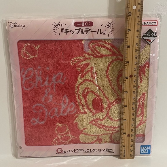 Disney Japan Kuji-Chip n Dale Hand/Face Towel - Picture 5 of 6